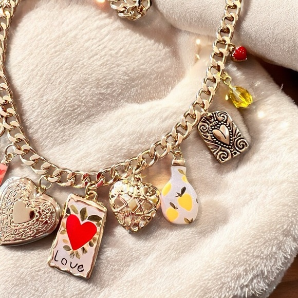 Gold toned charm necklace Love potion charms Lemons Hearts Tulips beautiful - Picture 6 of 17